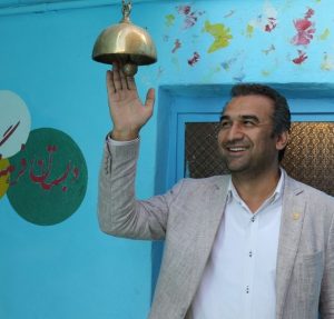 نادر موسوی