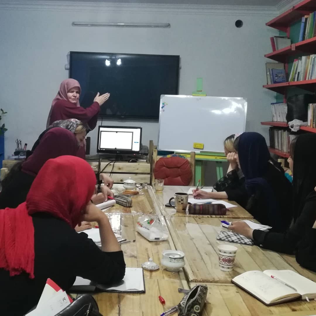 کارگاه آموزگاران